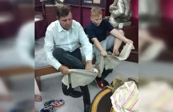 Адбылося гэта падчас інтэрактыўнай экскурсіі "Нам памяць важна захаваць" у мясцовым краязнаўчым музеі