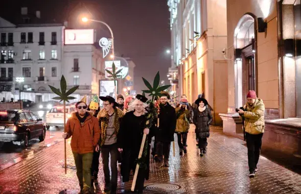 Фото из аккаунта кампании "Легалайз Беларусь" в Фейсбуке