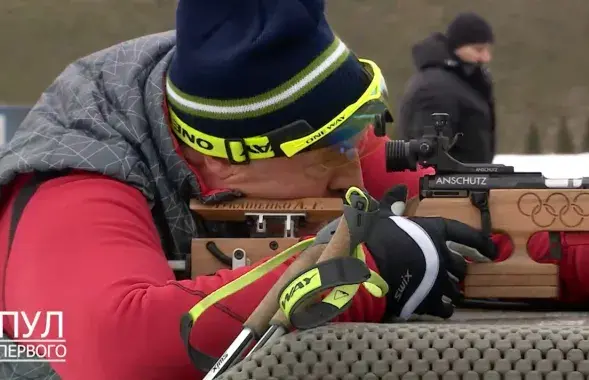 Лукашэнка з вінтоўкай ANSCHÜTZ 1827 F Biathlon Comfort / Скрын з відэа "Пула первого"