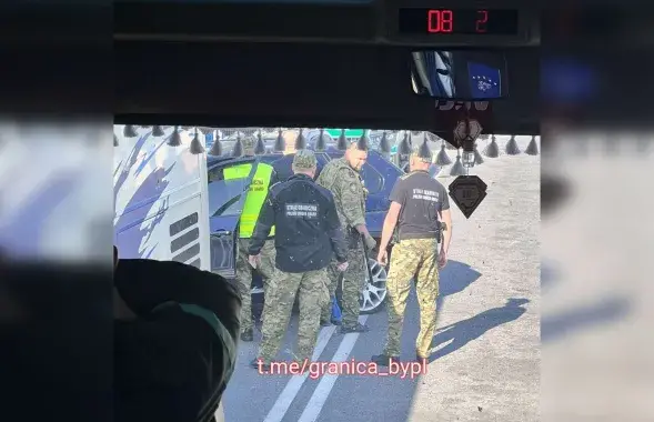 Здарэнне на беларуска-польскай мяжы / t.me/granica_bypl
