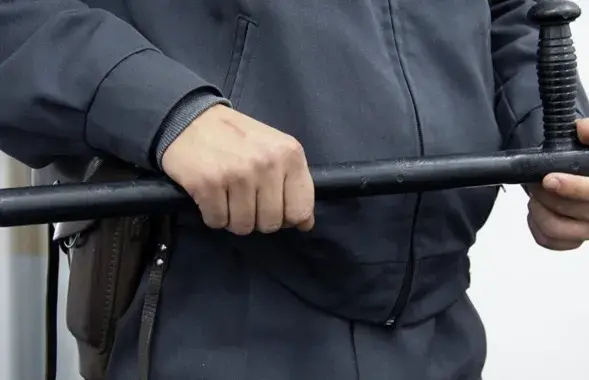 Фигурант дела ранее&nbsp; служил по контракту во внутренних войсках, а сейчас работает грузчиком на кондитерской фабрике "Витьба" / иллюстративное фото&nbsp;
