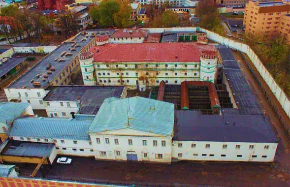 Колония в Новосадах / kyky.org
