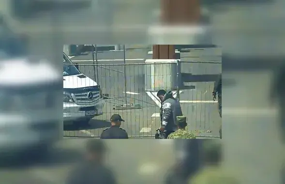 A Pakistani at the Belarusian-Lithuanian border / Screenshot from the video of the Border Service
