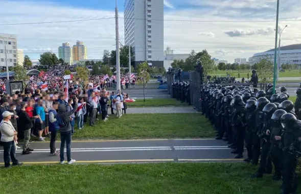 Акция мирного протеста в Минске, 2020 год / Еврорадио