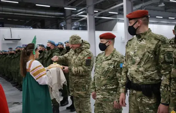 Удзельнікаў вучэнняў сустракаюць&nbsp;у Казані​ /&nbsp;t.me/modmilby
