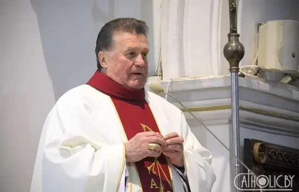 Настоятель Красного костела Владислав Завальнюк / catholic.by
