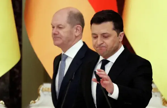 Олаф Шольц і Уладзімір Зяленскі