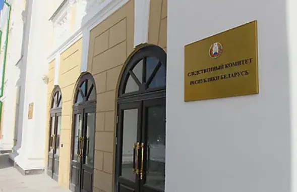 У Беразіно знайшлі труп бізнэсмена ў спаленым аўто (фота)