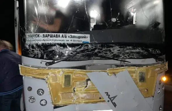Разбіты пад Баранавічамі аўтобус / nashkraj.by
