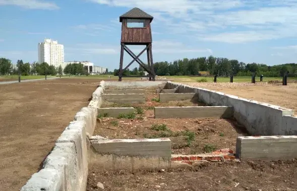 Вышка в мемориальном комплексе "Тростенец" / bsa.by