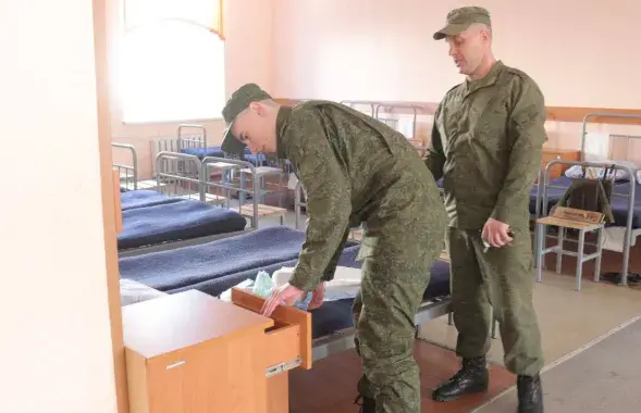 Новобранец в белорусской армии / t.me/modmilby
