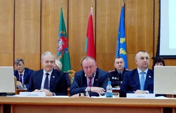 У дзень прыезду на Віцебшчыну кіраўніка Адміністрацыі Лукашэнкі ўзнікла праблема