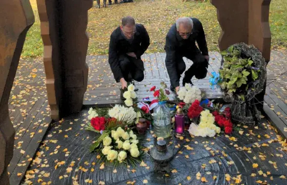 Еўрапейскія дыпламаты ўшаноўваюць памяць ахвяр сталінскага рэжыму