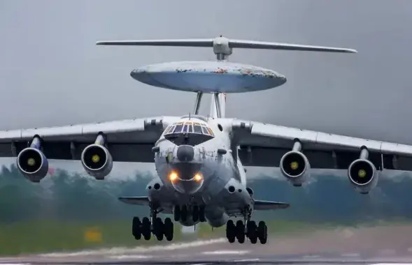 Самолет А-50, пострадавший во время диверсии

