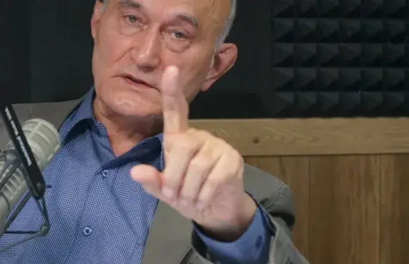 Зенон Позняк
