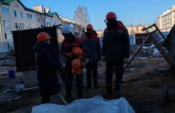 Неизвестно, каким образом чиновники выясняли, трезвый человек или нет
