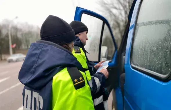 Супрацоўнікі ДАІ, ілюстрацыйнае фота
