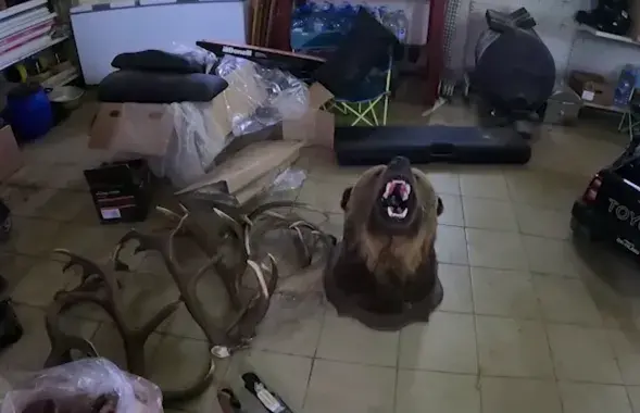 Трафеі, выяўленыя падчас ператрусу
