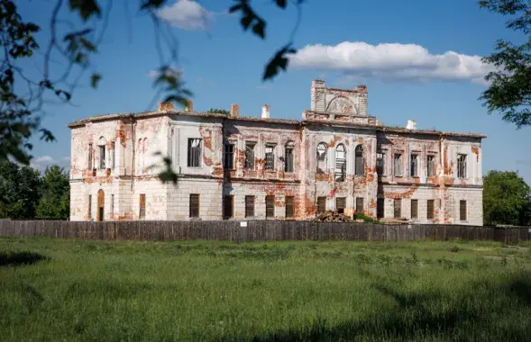 Дворец Горваттов в Наровле
