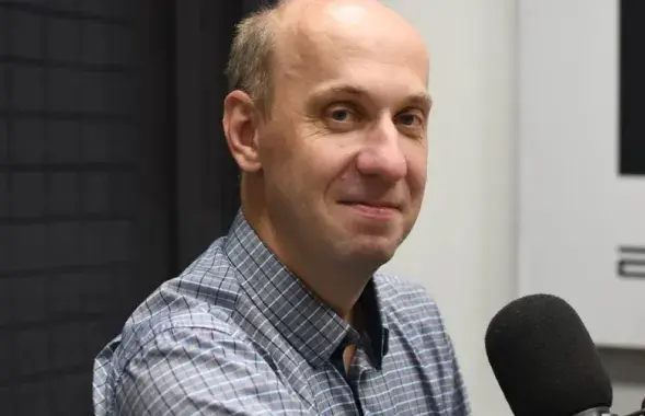 Андрэй Паротнікаў
