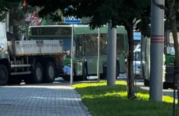 В Гомеле загорелся автобус МАЗ
