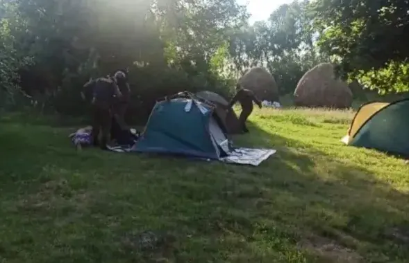Разгон лагера пад Пінскам
