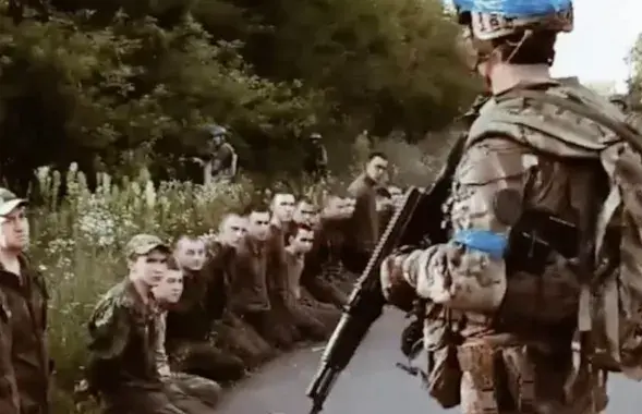 Расійскія вайскоўцы, якія здаліся ва ўкраінскі палон у Курскай вобласці
