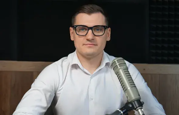 Арцём Брухан
