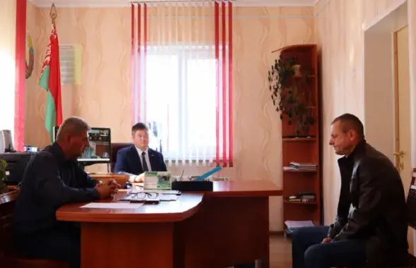 &nbsp;"Так, зараз выпіваю, але я ж нікому нічога дрэннага не раблю", — сказаў мужчына
