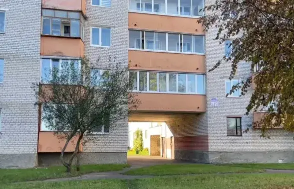 Мужчина утверждает, что стрелял "хаотично"
