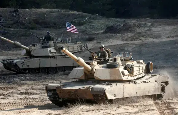 Американские военные в Европе
