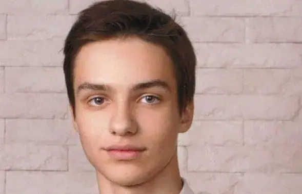 Арцём Баярскі
