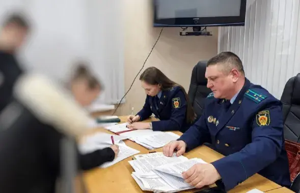 Перад "выбарамі" ў Бярозе папярэдзілі раней асуджаных за "экстрэмізм"
