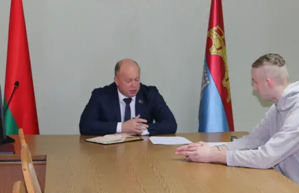 Парень попросил ускорить процесс перевода в армию
