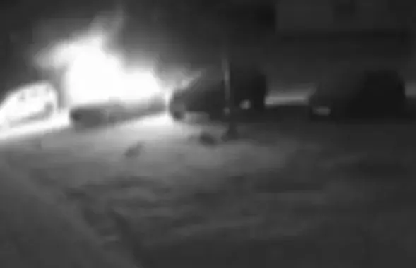 Момант падпалу аўтамабіля
