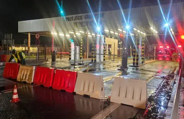 Польша закрыла границу
