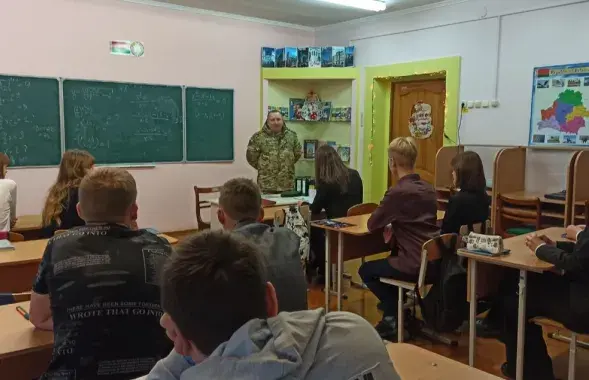 Насколько такое правомерно и как реагировать родителям?
