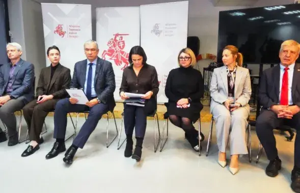 Брыфінг Аб'яднанага пераходнага кабінета ў Варшаве
