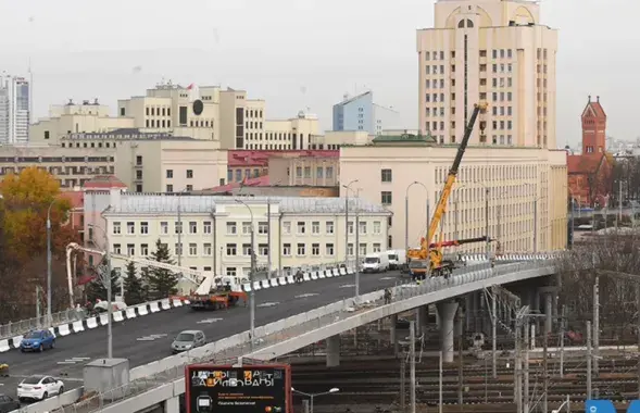 Паводле нормаў, яго павінны былі рамантаваць 23 месяцы
