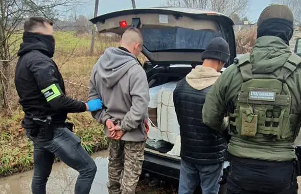 Польскія памежнікі затрымалі кантрабандыстаў
