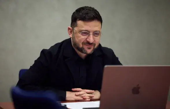 Зеленский поговорил с белорусскими политзаключенными
