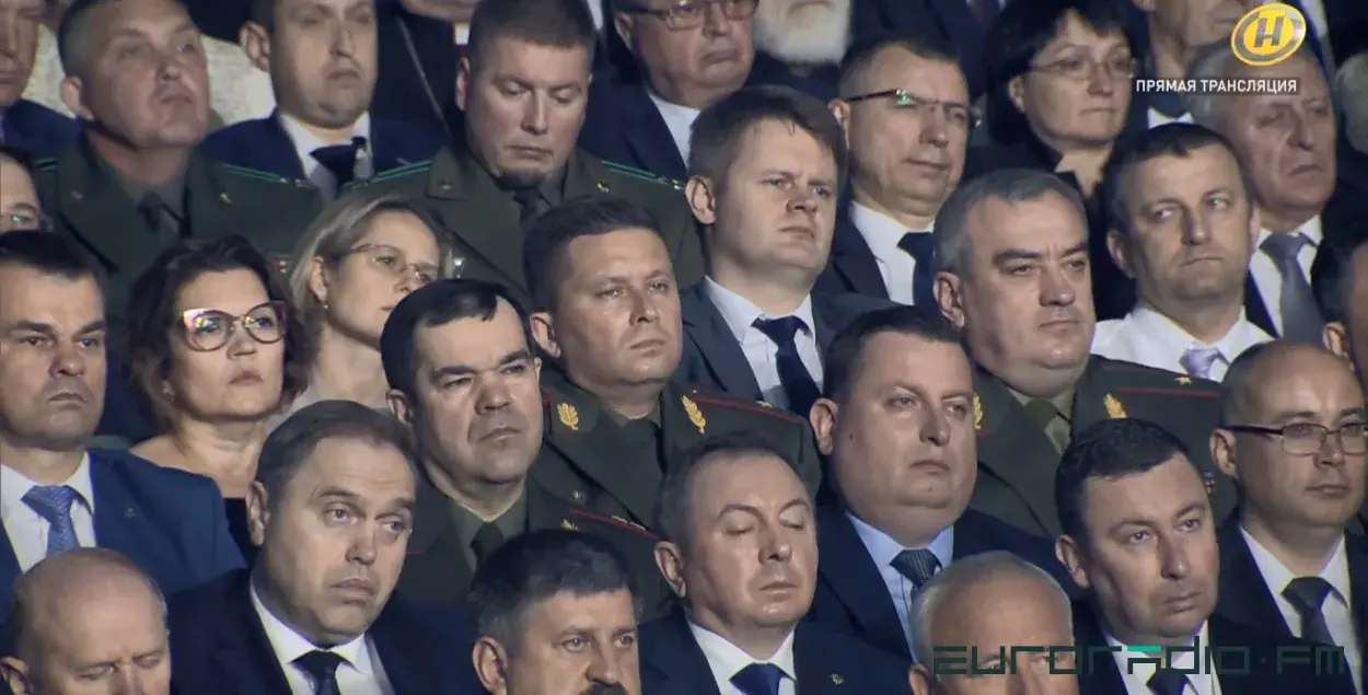 Армия чиновников Лукашенко
