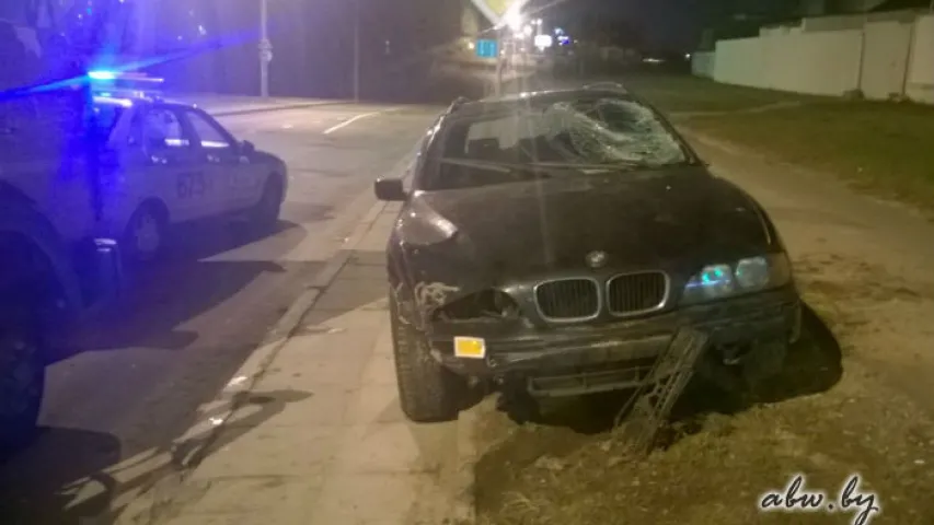 У Мінску была пагоня за BMW, пашкоджаныя дзве машыны ДАІ (АБНОЎЛЕНА)