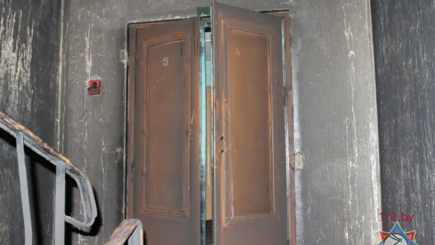 У сталічным Уруччы раніцай гарэў інтэрнат — 280 чалавек эвакуявалі (фота)